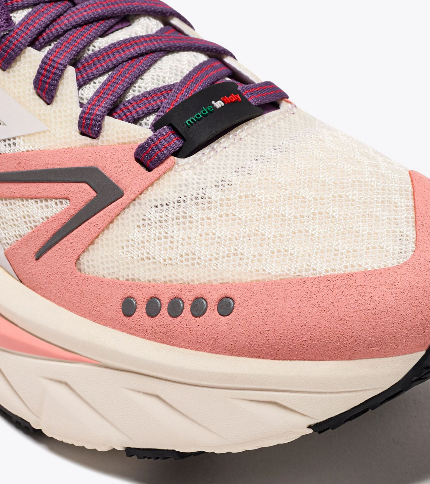 Atomo V7000-2 Men's Road Running Shoes