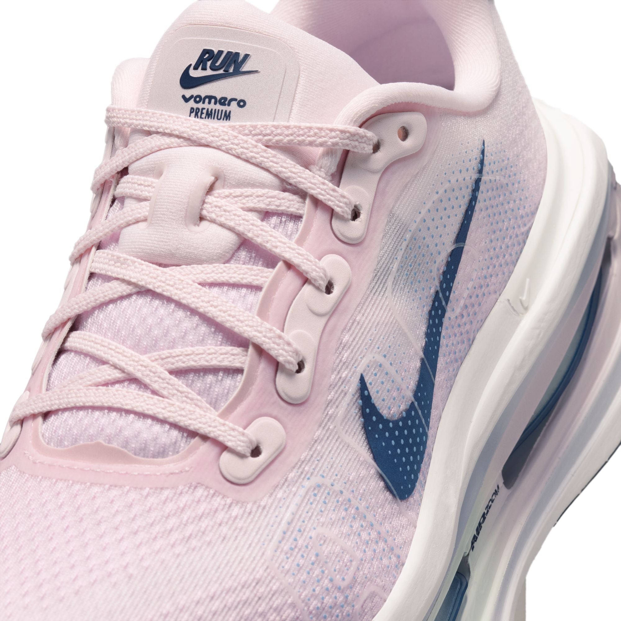 Exchange Running Line Women's Vomero Premium – The Exchange Running Collective