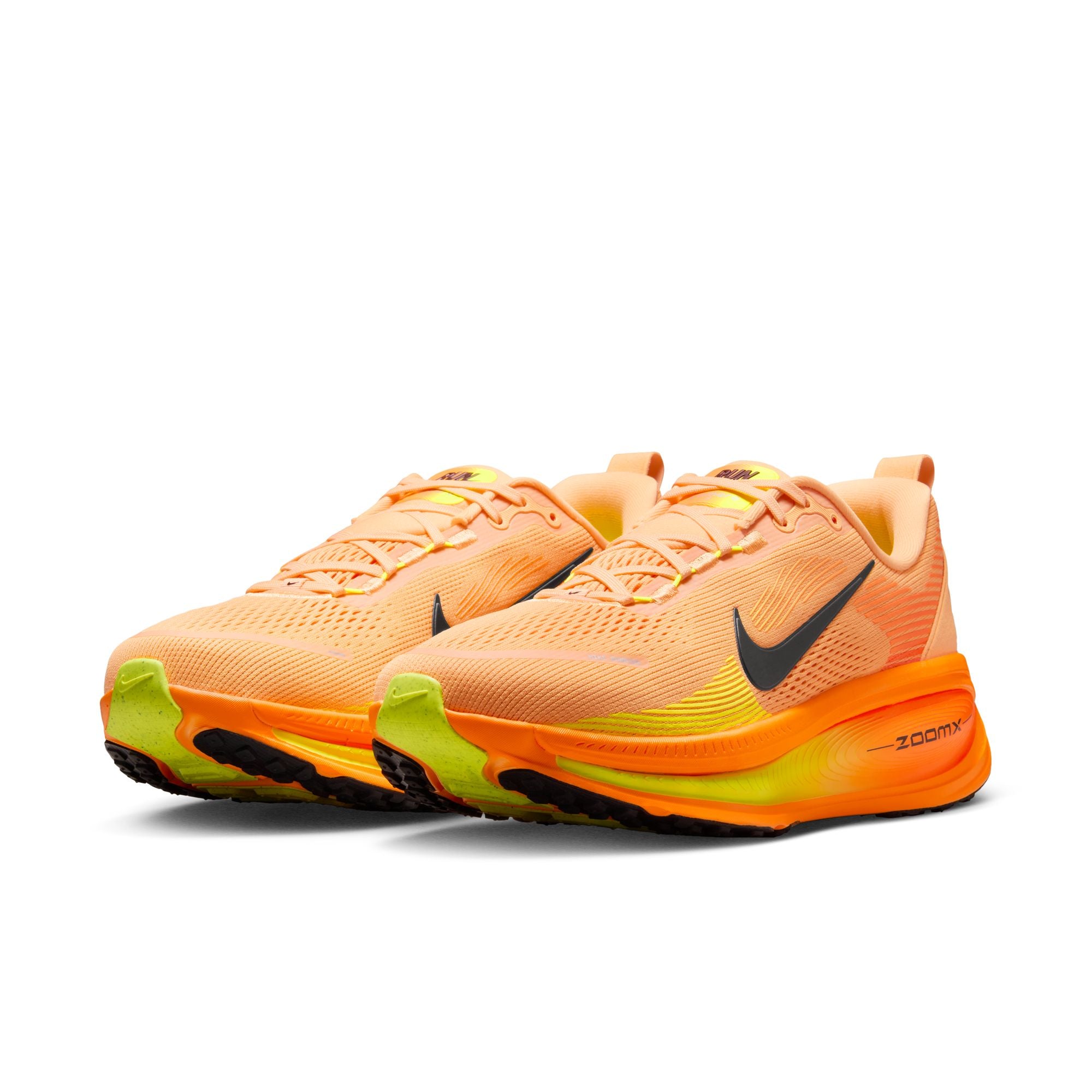 Vomero 18 Men's Road Running Shoes – The Exchange Running Collective